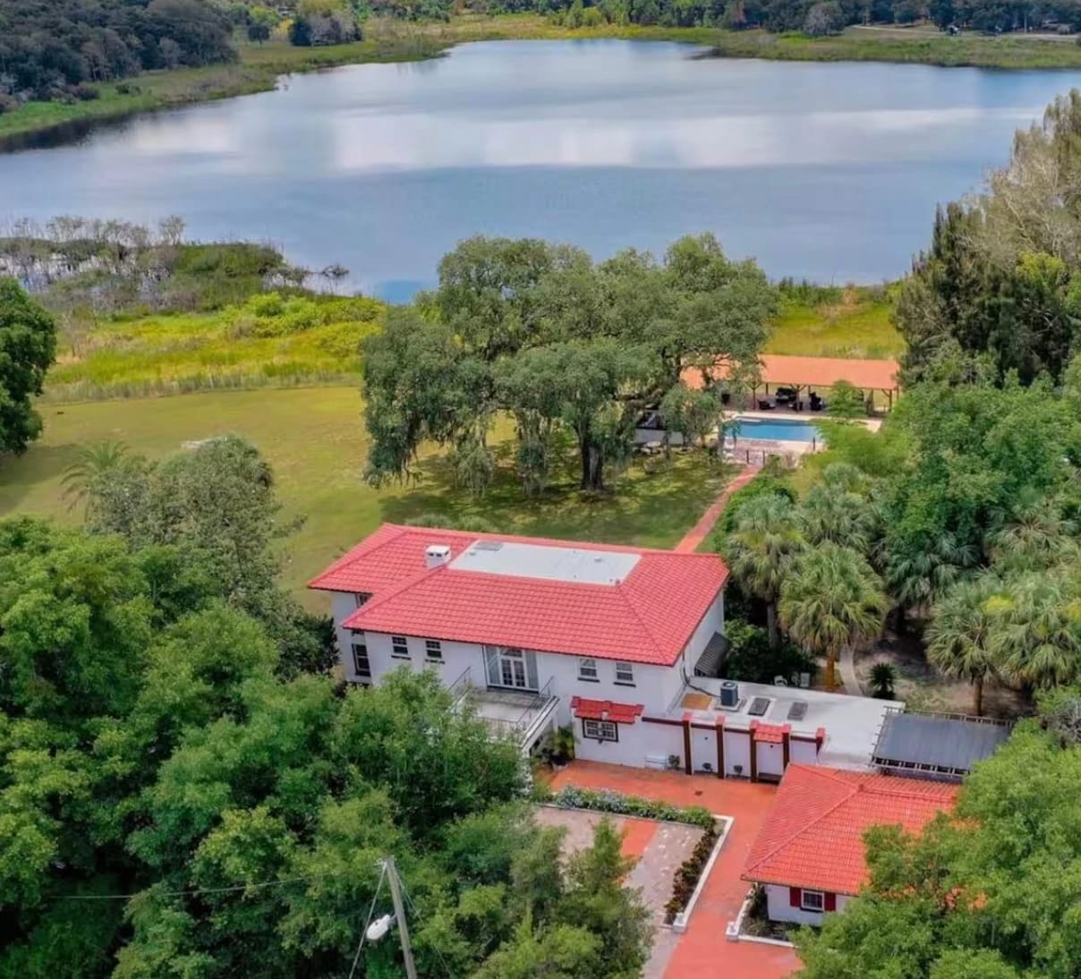 Top 10 Things Couples Look For at Your Property for Their Estate Wedding