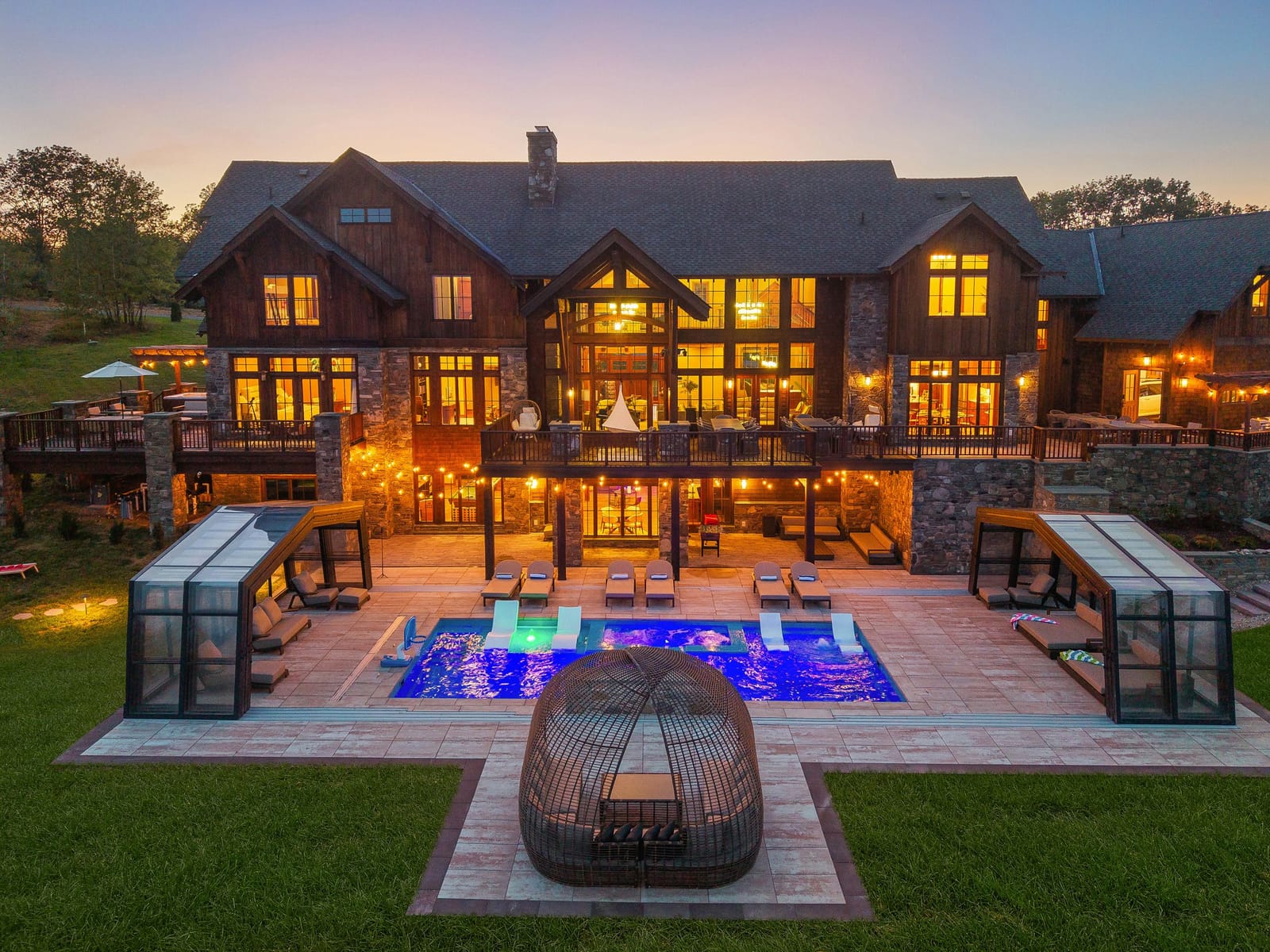 Featured image for 600-Acre Mountain Estate: Middletown NY Wedding Venue