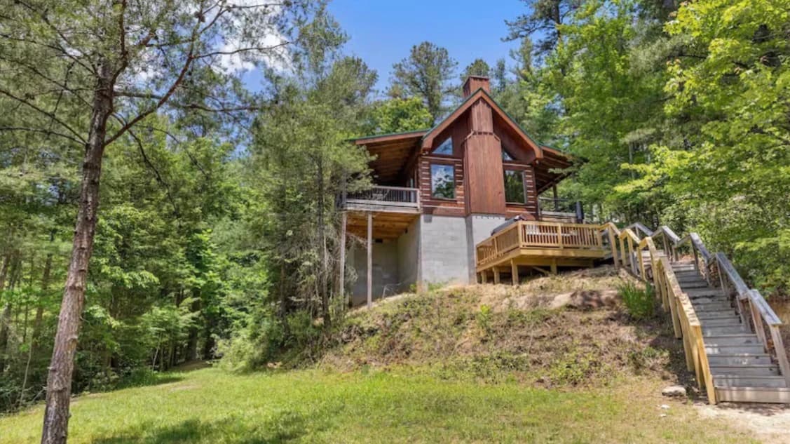 Cliffside Cabin Wedding Venue Near Red River Gorge